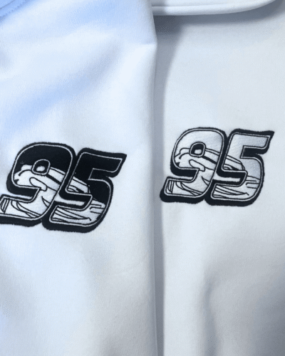 bluza z haftem 95